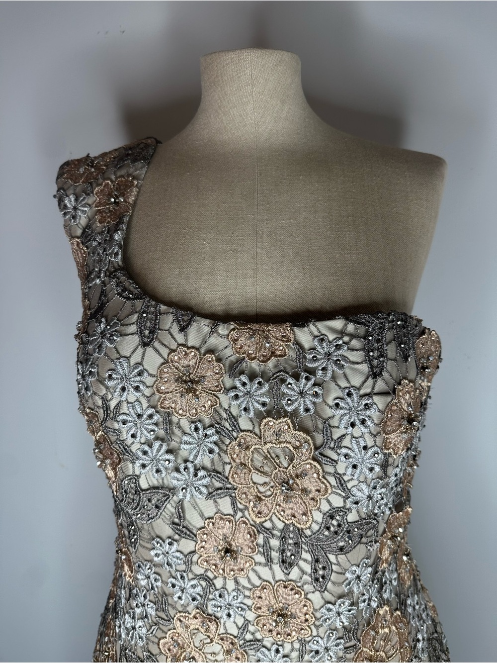 Terani Couture - One Shoulder Floral Cocktail Dress - Picture 3 of 16